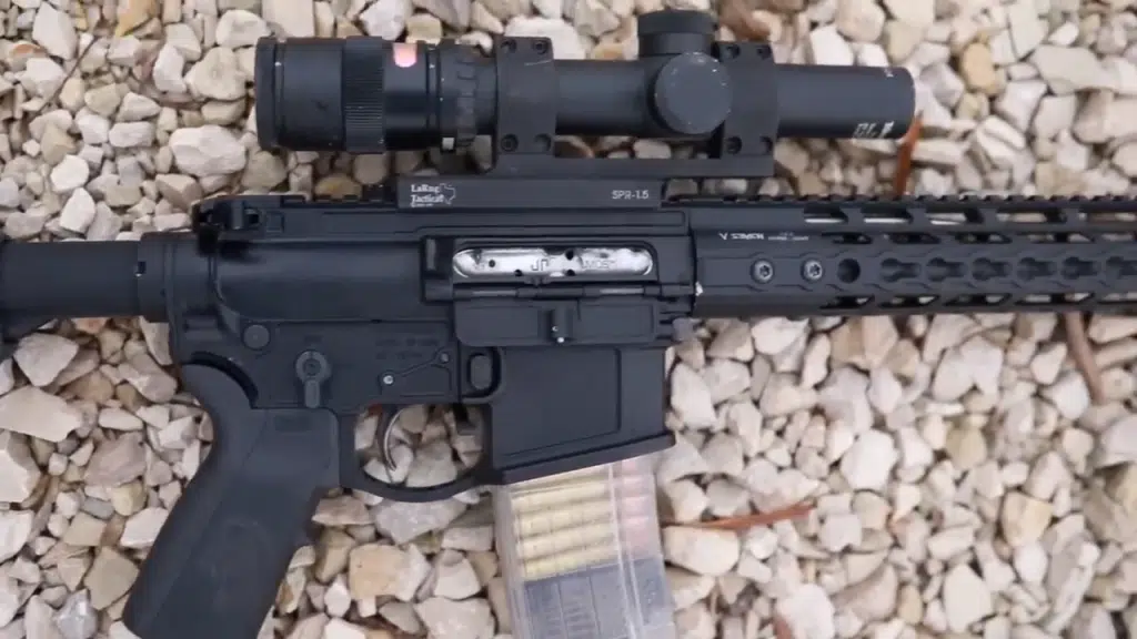 Trijicon TR24 1-4x24 Accupoint Scope
