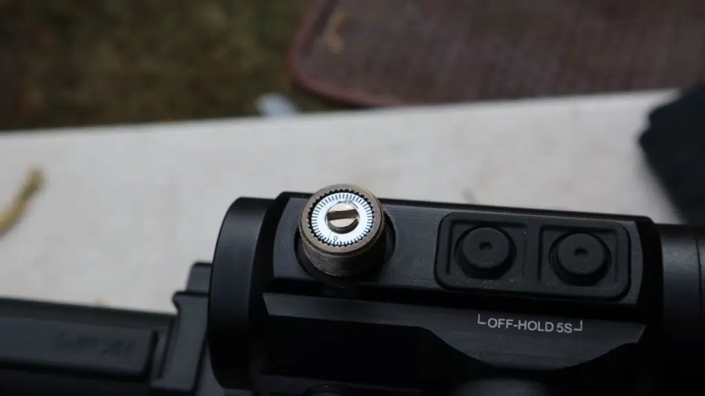 Pinty 1x20 Red Dot
